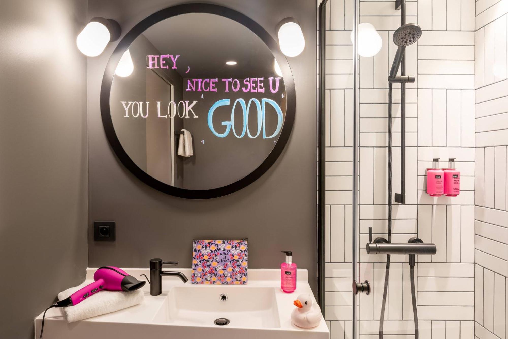 Hotel Moxy Bordeaux Exteriér fotografie